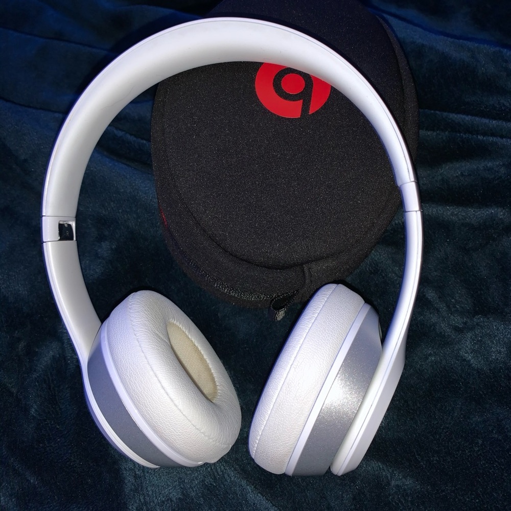 wireless solo 3’s